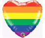 Balão em formato de coração com as cores do arco iris